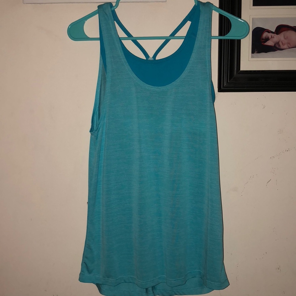 EUC criss-cross Champion workout tank!